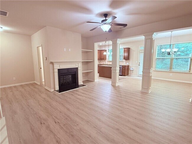 Photo - 3282 Brockenhurst Dr