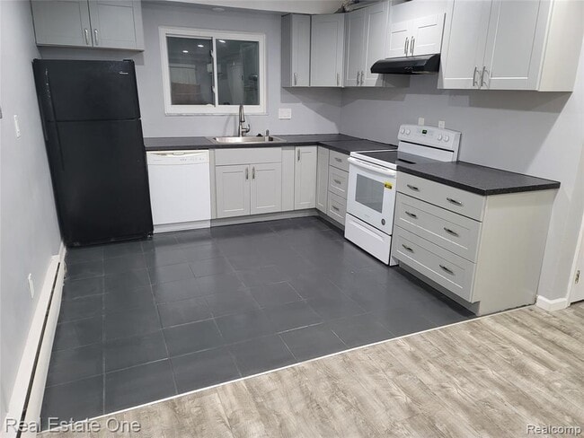 Photo - 314 Mary Ave