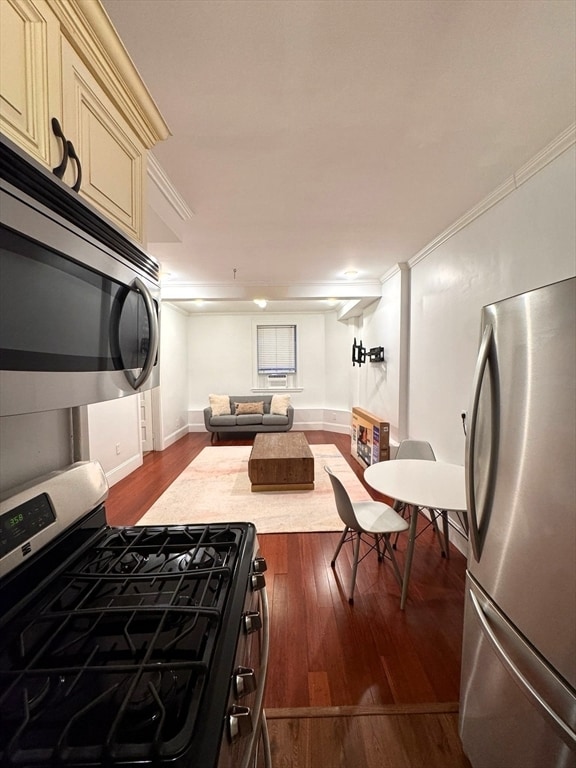 Building Photo - 1253 Beacon St Unit BB3 Rental