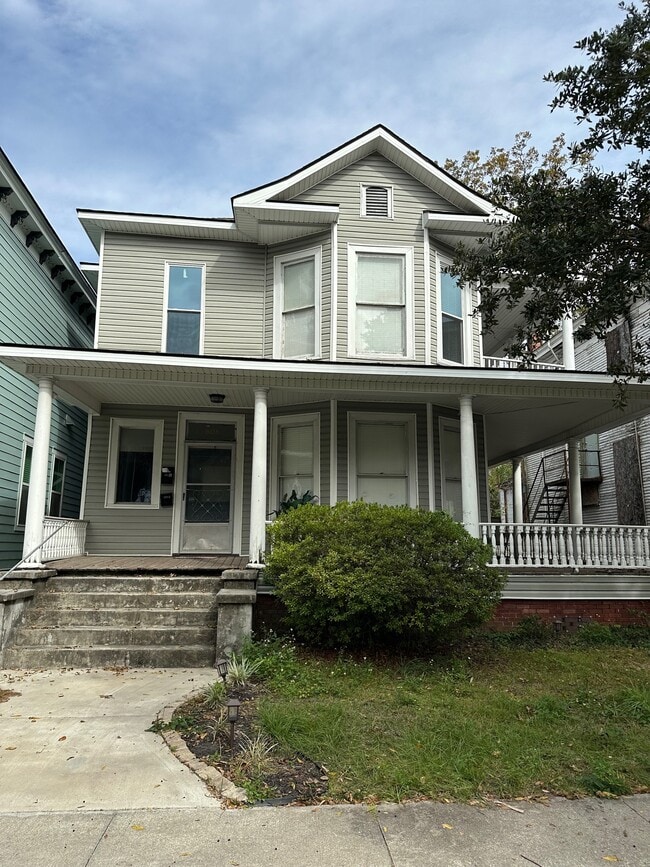 Photo - 1 E Henry St House