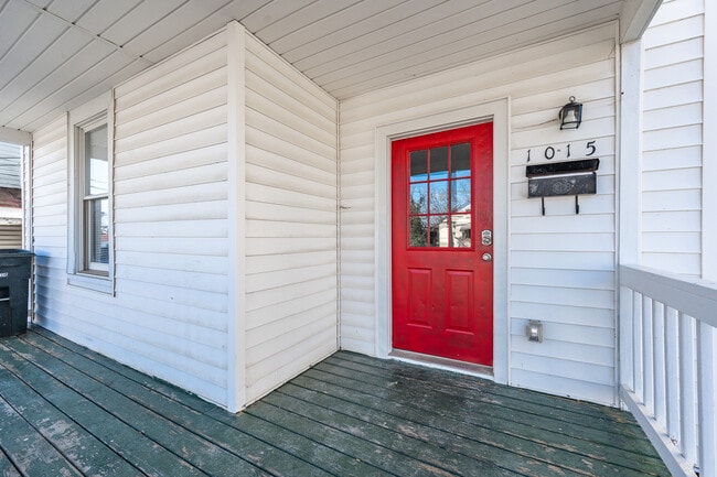 Photo - 1015 Cabell St