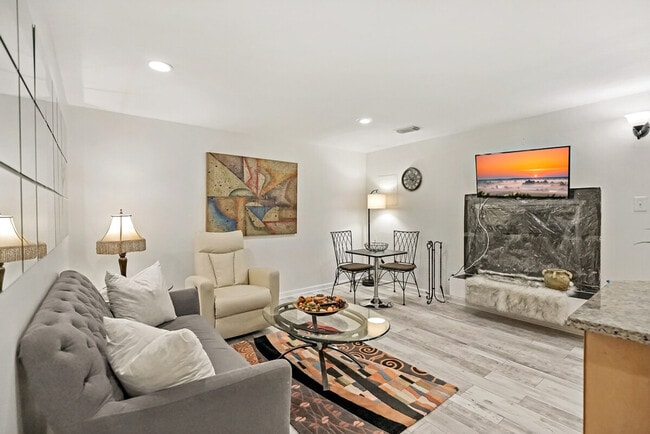 Photo - 11850 Sunrise Valley Dr Unit SI ID1473429P