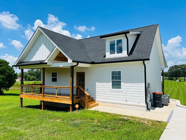 Building Photo - 125 E Carter Rd Rental
