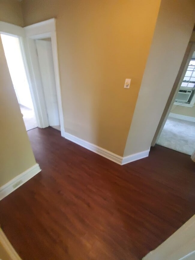 Photo - 921 De Mun Ave Unit 2N