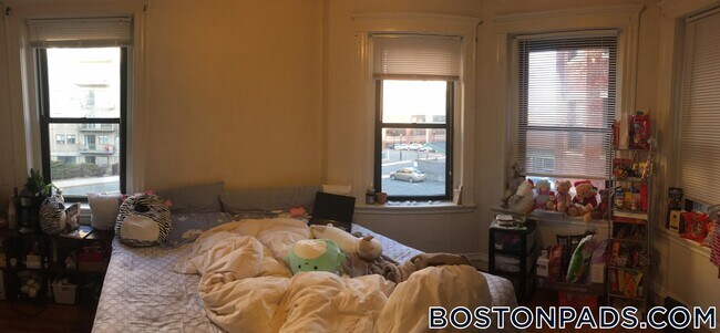 Photo - 17-19 Washington St. Unit 205