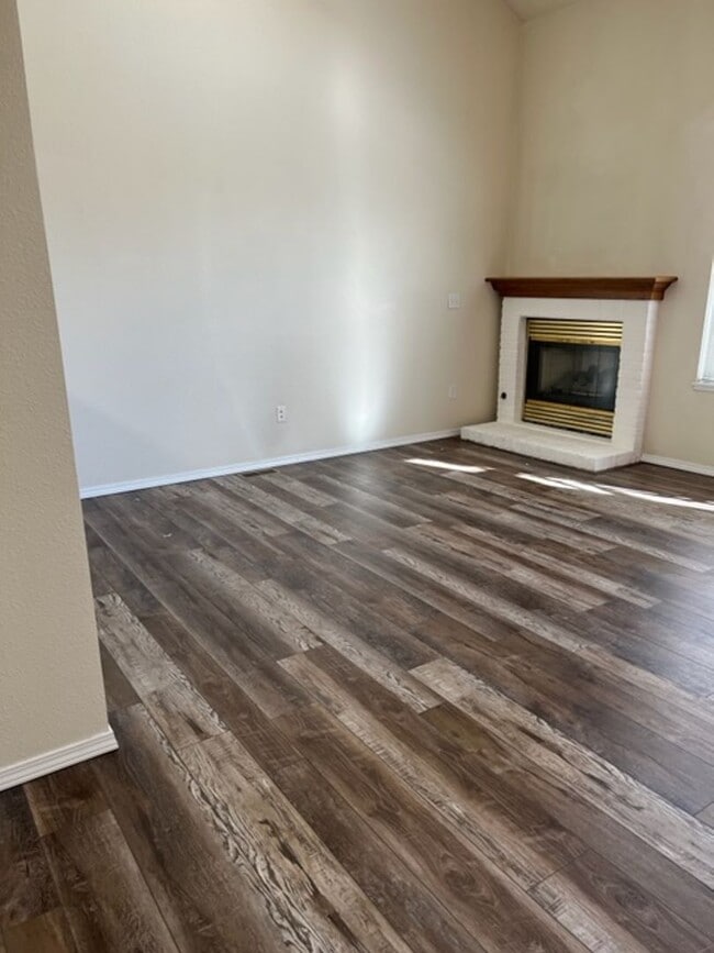 Photo - 3 Bedroom plus loft and Community Pool