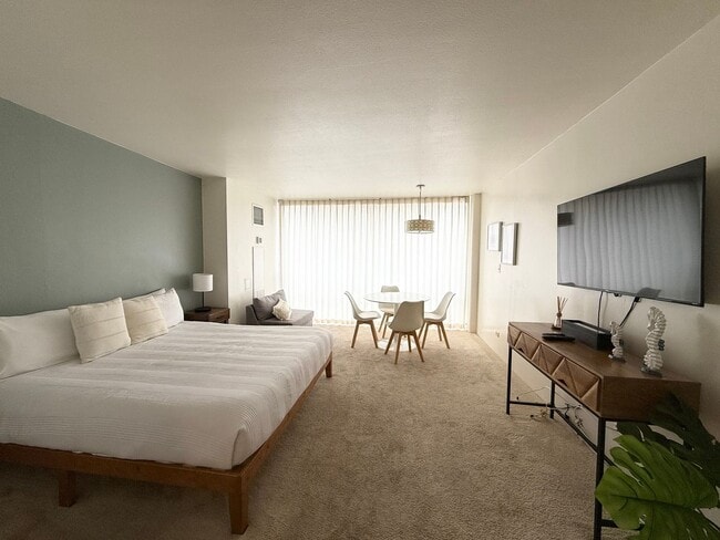 Photo - Waikiki - Ilikai Marina - Fully furnished studio