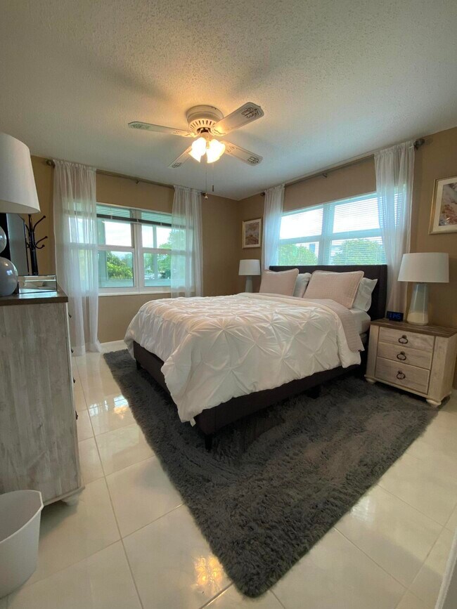 Photo - 72 Newport D Unit 72