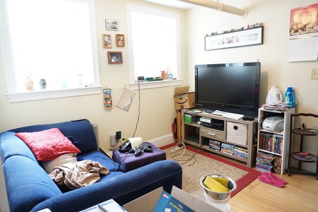 Photo - 35 Gardner St Apartamentos