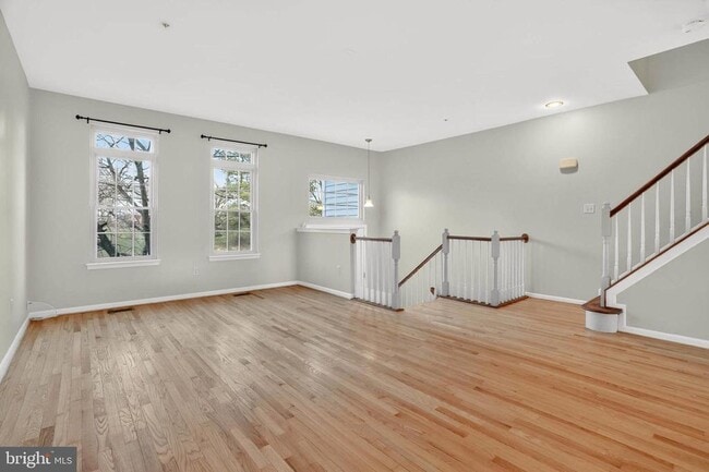 Photo - 7207 Solar Walk