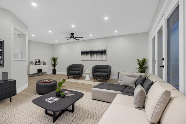 Photo - 10347 Dearlove Rd Unidad 302