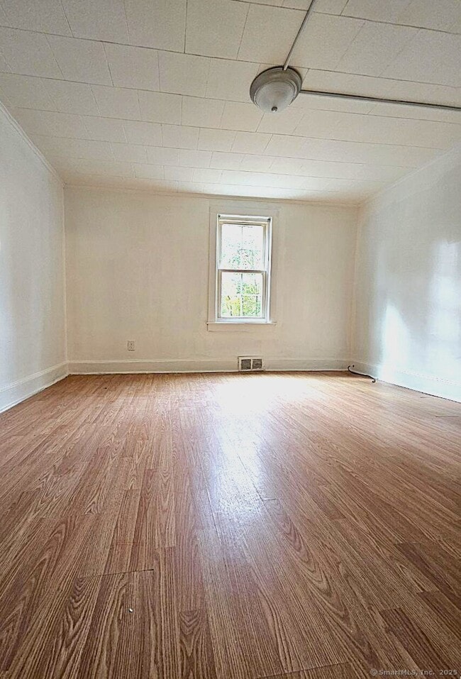 Photo - 10 Benedict St