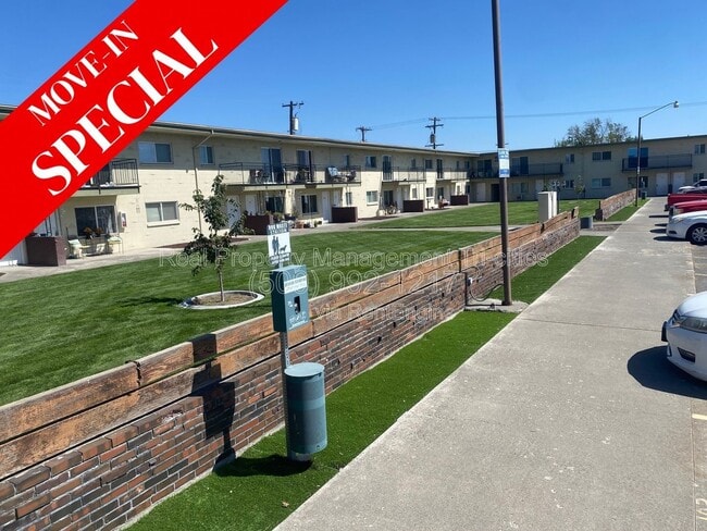 Building Photo - 1817 Cartmell St Unit 108