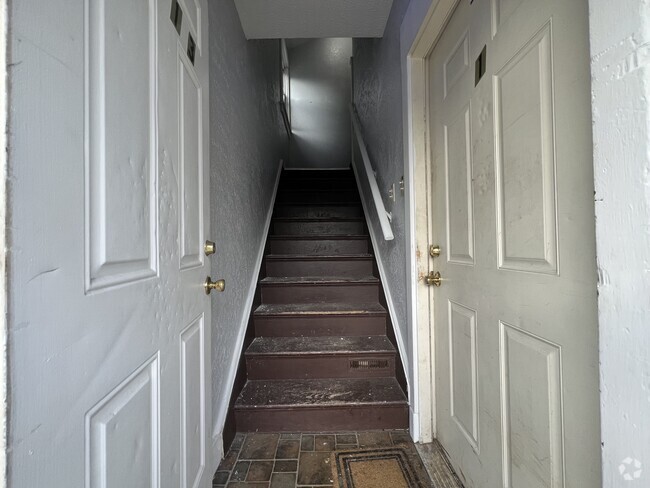 Building Photo - 1413 Margaret St Unit 2 Rental