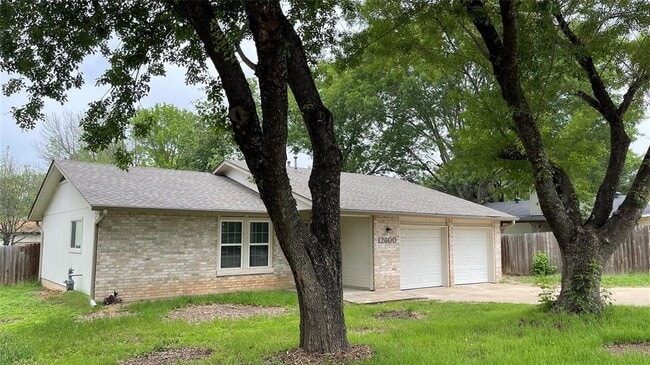 Photo - 12600 Rampart St