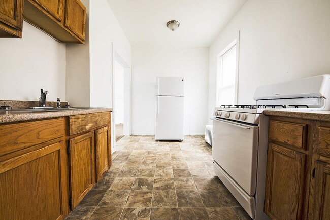 Photo - 1115 S Karlov Ave