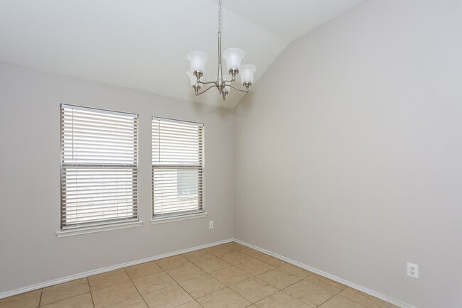 Photo - 1357 Illinois Ave