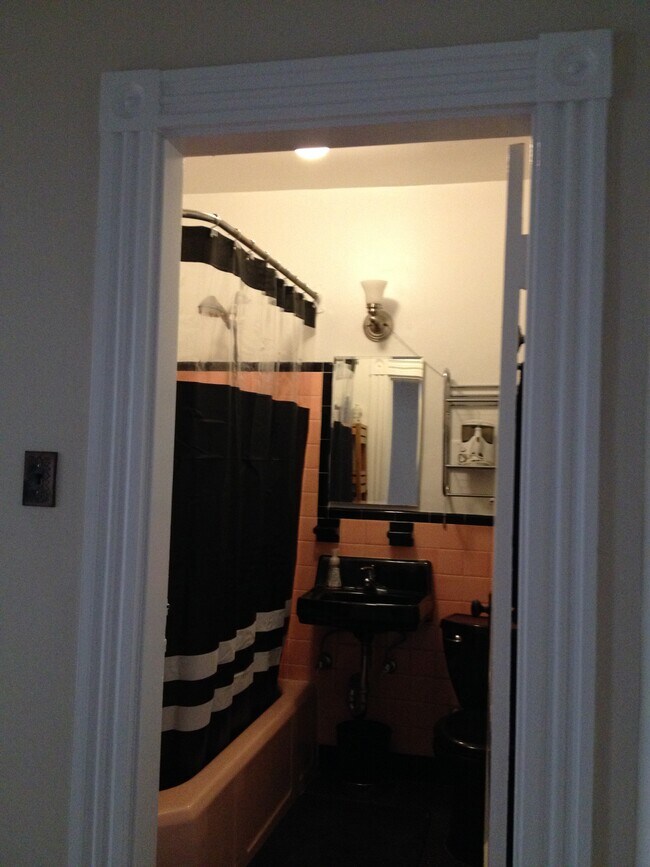 453 Beacon St Unidad 2