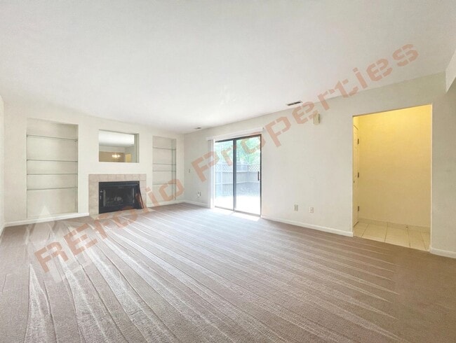 Photo - Beautiful 2 bedroom 2.5 bath Condo w/ Reserved Parking Space @ Finley Forest, Chapel Hill, Availa...