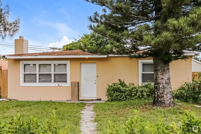 Building Photo - 509 Aspen Rd Rental