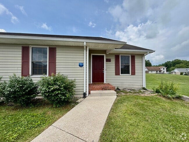 Building Photo - 1115 Trails End Rental