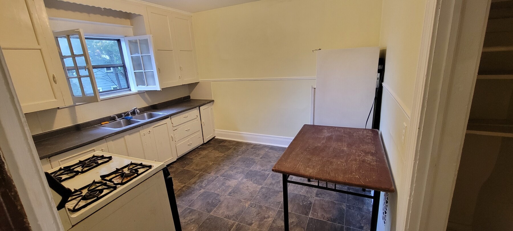 Photo - 108 Copeland St