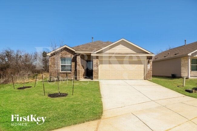 Building Photo - 9984 Sarrebourg St