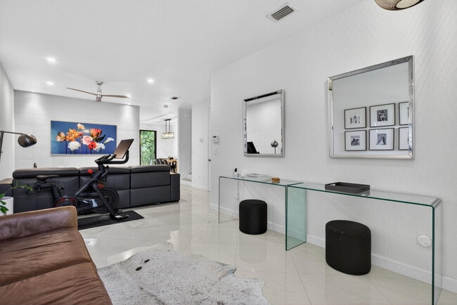 Photo - 4012 Devenshire Ct