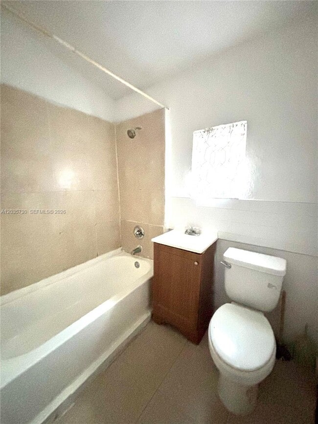 Photo - 1060 NW 47th St Unit 7