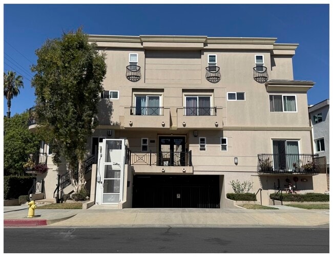 Photo - 5401 Morella Ave Unidad 10