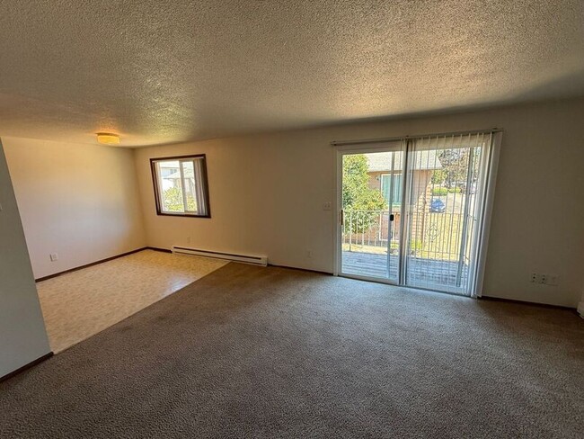 Photo - 3779 Iberis St NE