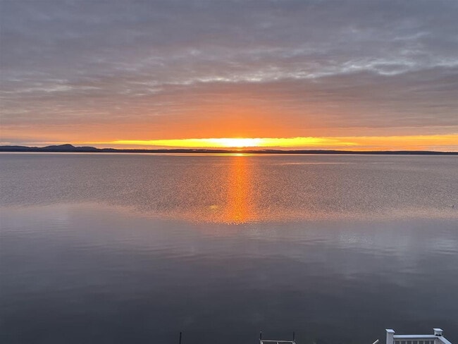 Photo - 28 Beach St Unidad ID1255636P