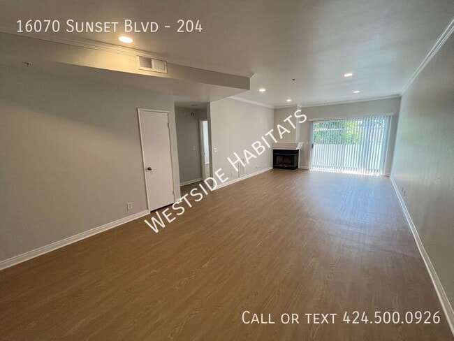 Building Photo - 16070 W Sunset Blvd Unit 204
