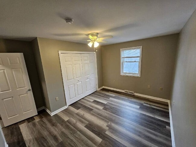 Photo - 423 Summit Ave