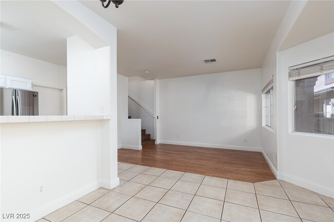 Building Photo - 1021 Dusty Creek St Rental