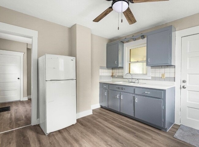 Photo - 1311 Benton St