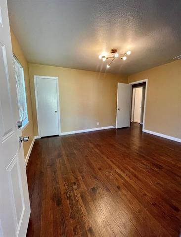 Photo - 11936 Hoblitzelle Dr