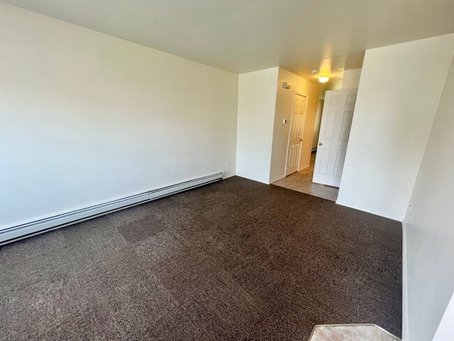 209 E 18th Ave