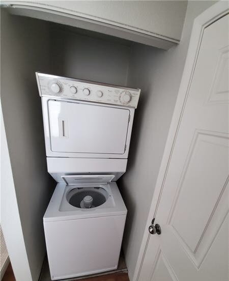 Photo - Beautiful 2-Bed, 2-Bath 2nd-Floor Condo, Conveniently Located Just Minutes from the 215 Freeway! Unit 2091