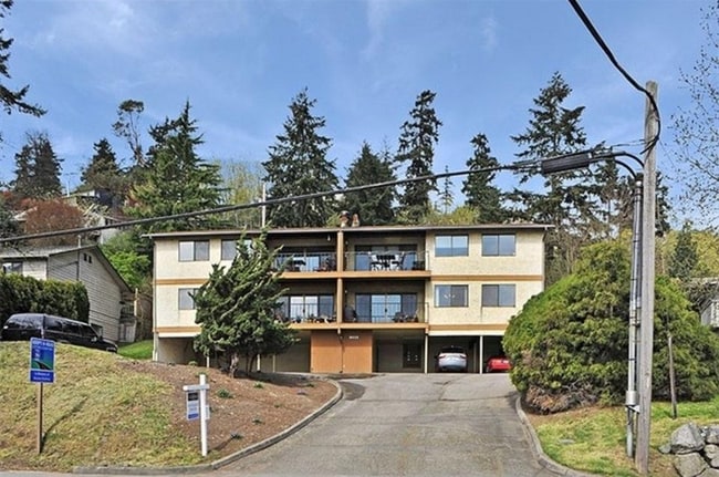 Photo - 9032 NE Juanita Dr