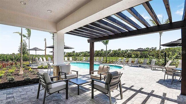 Photo - 8500 Lunar Skye St