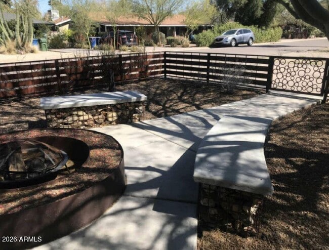 Photo - 603 E Solana Dr