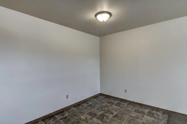 Hamilton Square Apartments