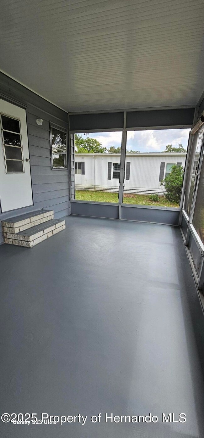 Photo - 15038 Brookridge Blvd