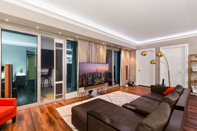 Building Photo - Sky Las Vegas 3705-City/Mtn views from thi... Unit 3705 Rental