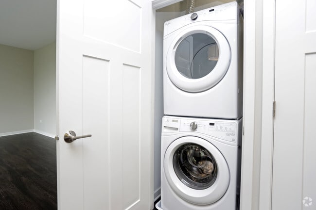 Urban Prairieview Washer/Dryer