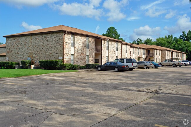 Concord Manor Apartments - Concord Manor Apartments