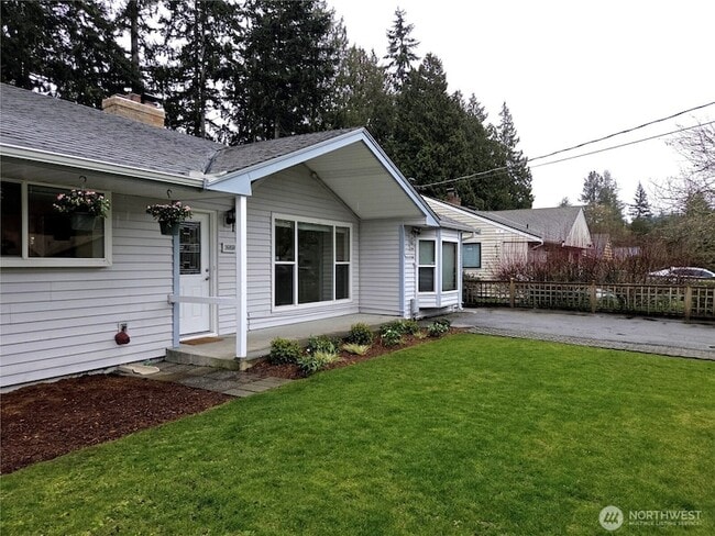 Photo - 16850 Palatine Ave N