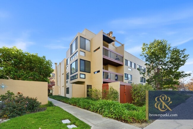 Photo - 916 Beach Park Blvd Unit 67I