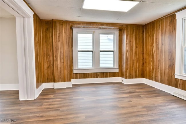 Photo - 2785 Deforest Rd SE